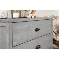 DaVinci Fairway 3-Drawer Dresser -Luxe Living Interiors Shop GUEST 2535e75e d79e 4753 af07 ab980a614603